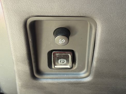 Used 2021 Chevrolet Corvette Stingray Preferred Cpe w/ Battery Protection Package RWD image 20