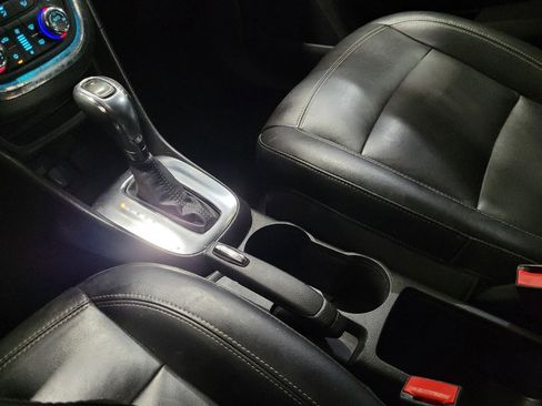 Used 2015 Buick Encore Leather AWD/4WD image 26