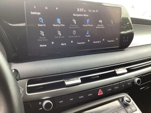 Certified 2025 Hyundai Palisade SEL AWD/4WD image 31