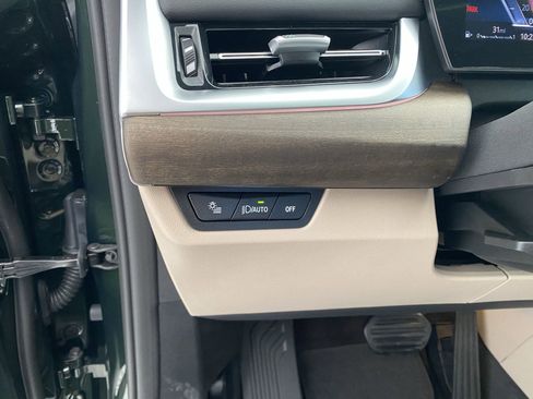 Certified 2025 BMW X1 xDrive28i w/ Premium Package image 24