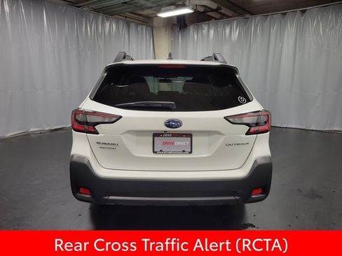 Used 2023 Subaru Outback Premium AWD/4WD image 7