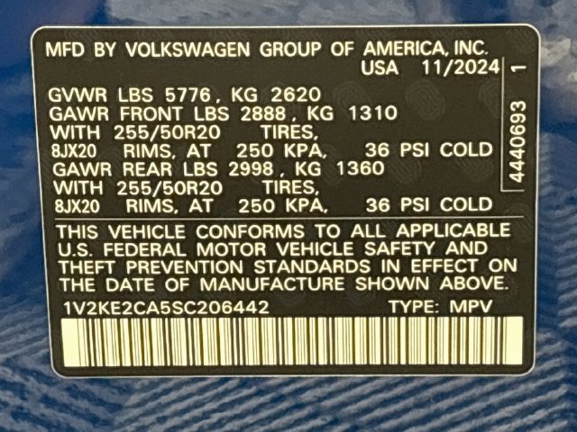 Used 2025 Volkswagen Atlas Cross Sport SE AWD/4WD image 35