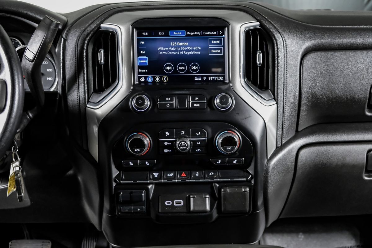 Used 2021 Chevrolet Silverado 2500 LT w/ Fleet Comfort Package AWD/4WD image 23