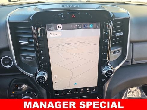 New 2026 RAM 1500 4x4 Crew Cab image 22