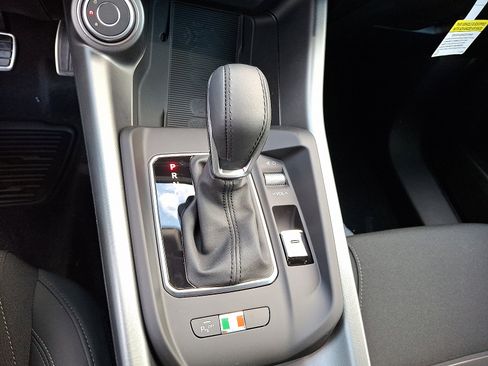 New 2025 Alfa Romeo Tonale image 12