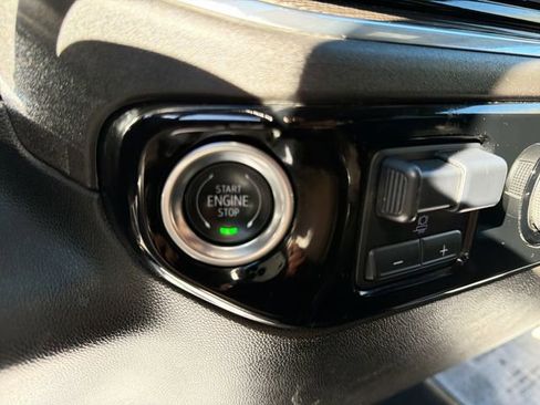 Certified 2024 Chevrolet Silverado 2500 LT image 17