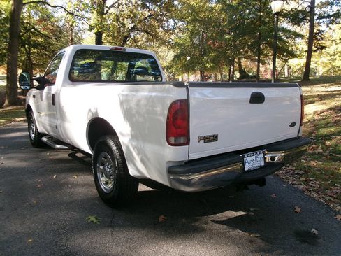Used 2003 Ford F250 XLT image 7