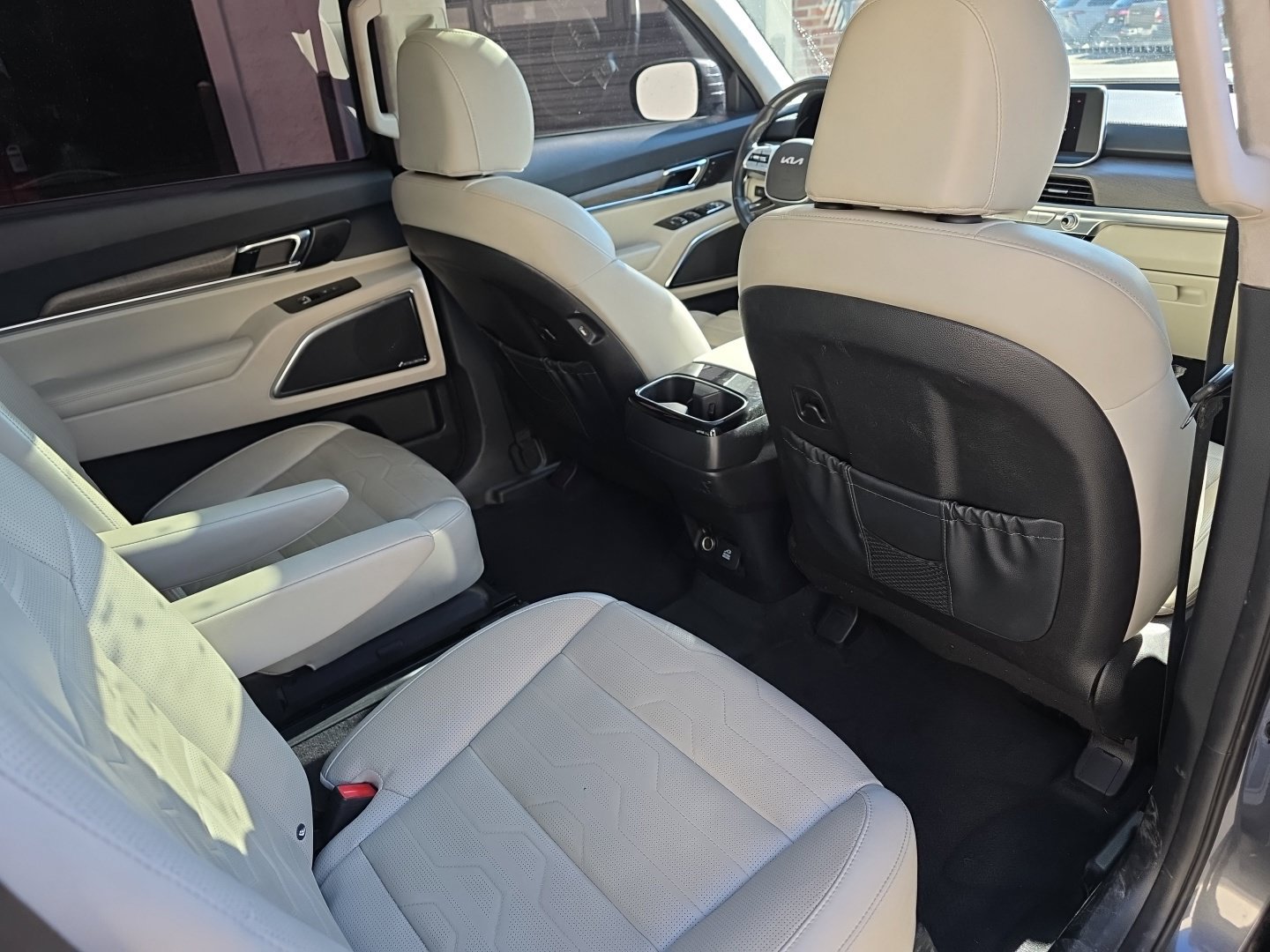 Used 2022 Kia Telluride SX w/ SX Prestige Package AWD/4WD image 38