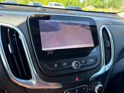 Used 2020 Chevrolet Equinox Premier AWD/4WD image 15