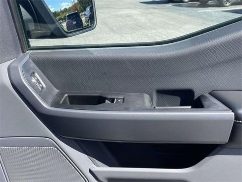 Used 2021 Ford F150 XLT image 9