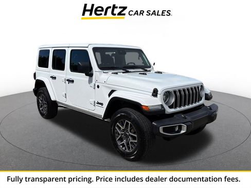Used 2025 Jeep Wrangler Unlimited Sahara AWD/4WD image 1