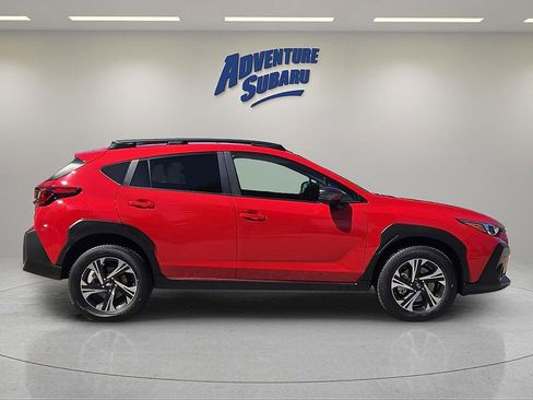 Used 2024 Subaru Crosstrek 2.0i Premium AWD/4WD image 7