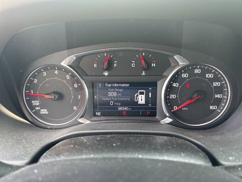 Used 2023 GMC Acadia SLE image 24