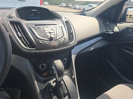 Used 2016 Ford Escape SE AWD/4WD image 5