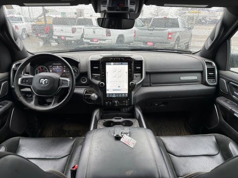 Used 2022 RAM 1500 Laramie image 12