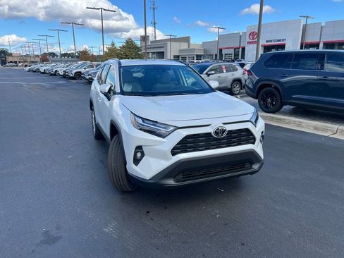 New 2025 Toyota RAV4 XLE Premium image 7