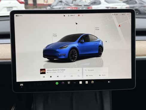 Used 2023 Tesla Model Y Long Range image 27