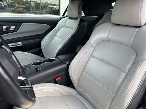 Used 2024 Ford Mustang Premium RWD image 5
