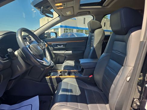 Used 2020 Honda CR-V Touring image 14