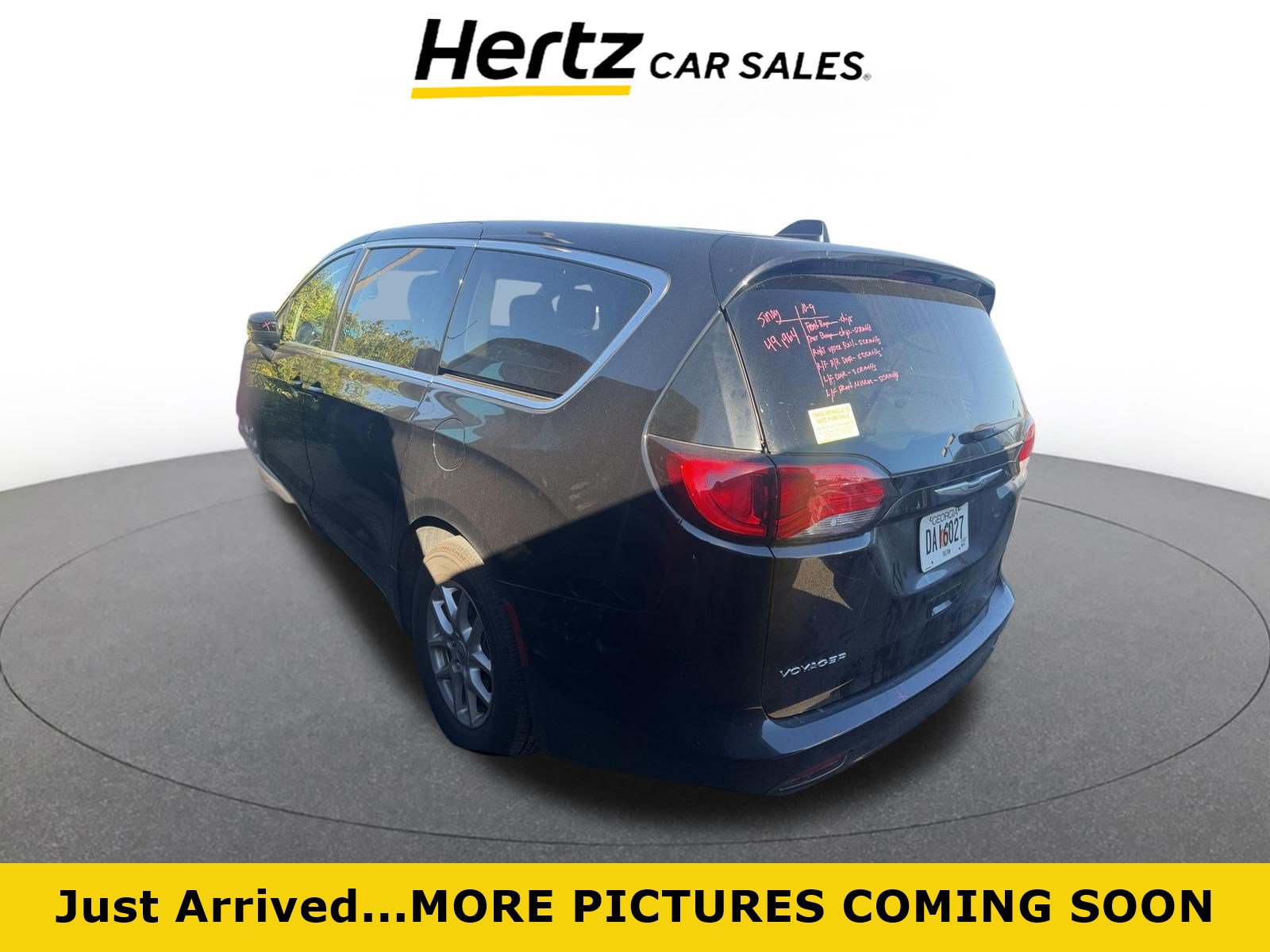Used 2024 Chrysler Voyager LX FWD image 1