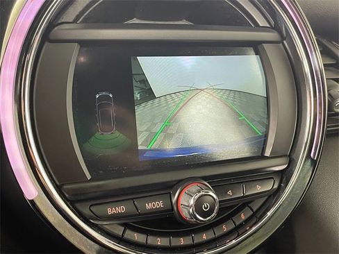 Used 2019 MINI Cooper S w/ Signature Upholstery Package image 8