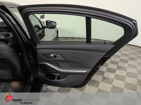 Used 2020 BMW 330i xDrive Sedan w/ M Sport Package image 32