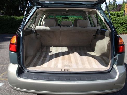 Used 2002 Subaru Outback Wagon AWD/4WD image 15