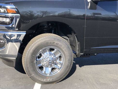 New 2026 RAM 2500 Tradesman w/ Chrome Appearance Group image 10