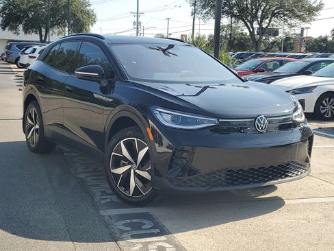 Used 2023 Volkswagen ID.4 Pro S image 31