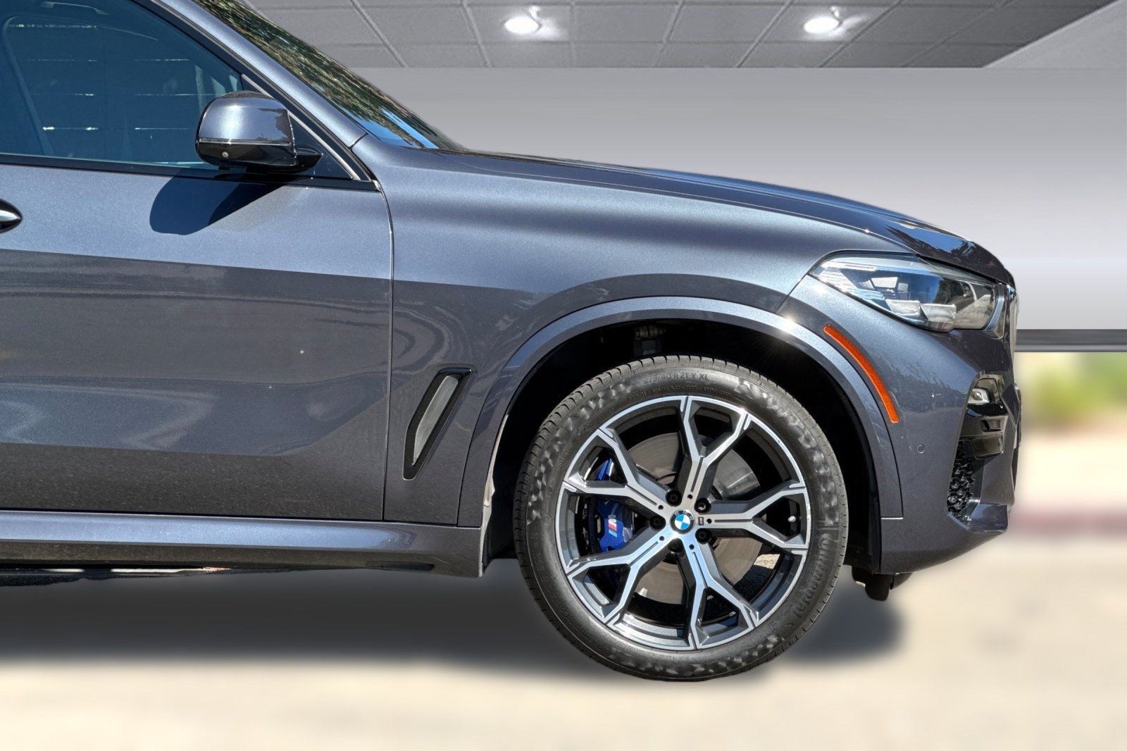 Used 2019 BMW X5 xDrive40i w/ M Sport Package AWD/4WD image 37