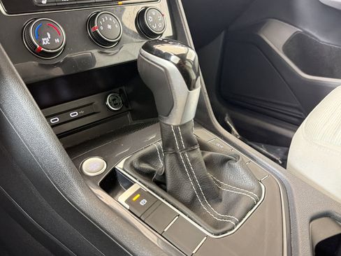 Used 2024 Volkswagen Tiguan S image 16