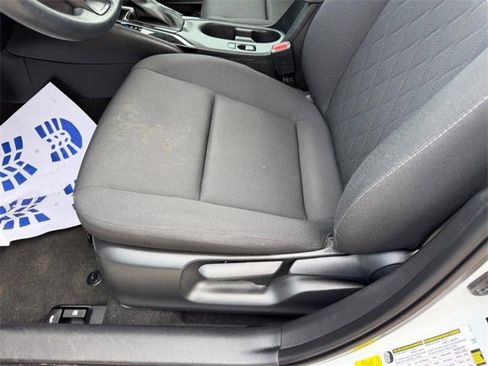 Used 2023 Toyota Corolla LE image 15