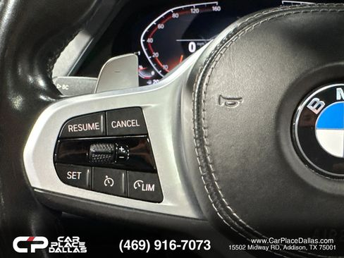 Used 2022 BMW X7 xDrive40i w/ M Sport Package AWD/4WD image 33