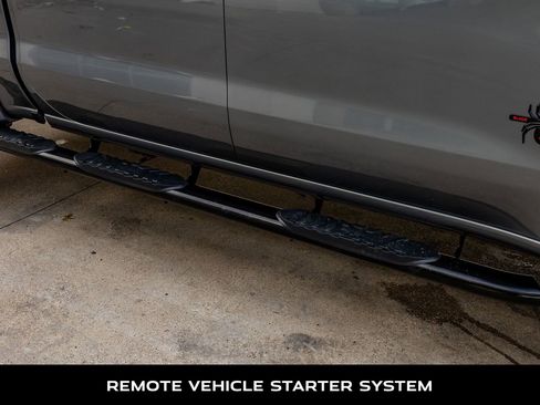 Used 2020 Chevrolet Silverado 1500 RST image 12