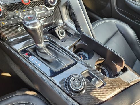 Used 2018 Chevrolet Corvette Stingray Convertible w/ 3LT Preferred Equipment Group RWD image 29