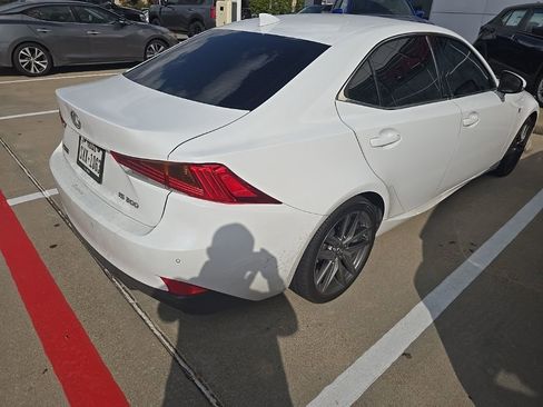 Used 2020 Lexus IS 300 F Sport image 2