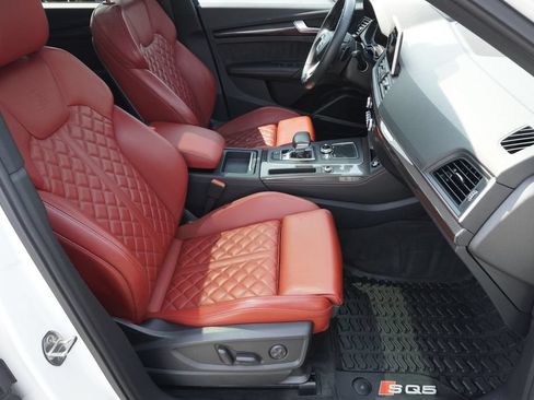 Used 2018 Audi SQ5 Prestige w/ Prestige Package AWD/4WD image 23
