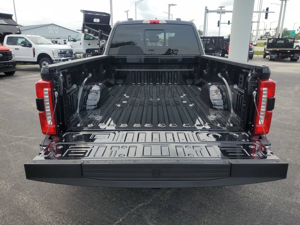 New 2026 Ford F350 Lariat w/ Lariat Ultimate Package AWD/4WD image 11