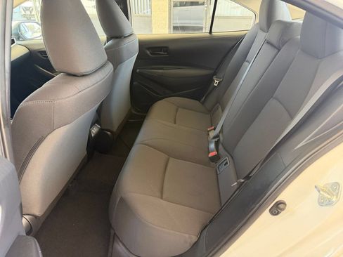 Used 2025 Toyota Corolla LE FWD image 23