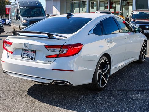 Used 2022 Honda Accord Sport image 9