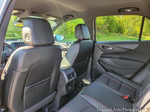 Used 2024 Chevrolet Equinox RS image 11