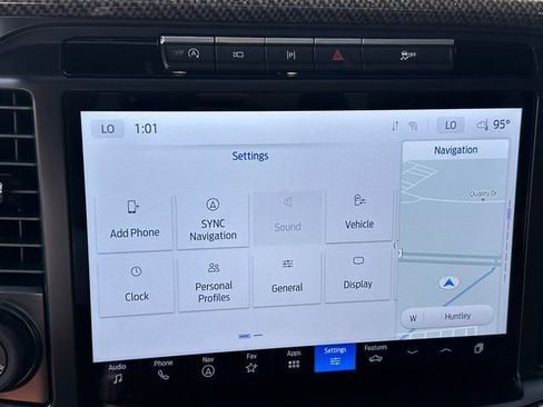 Used 2024 Ford F150 Lariat w/ Equipment Group 502A High image 29