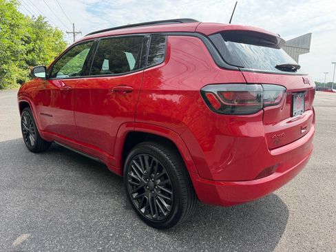 Used 2022 Jeep Compass Limited w/ (RED) Package AWD/4WD image 11