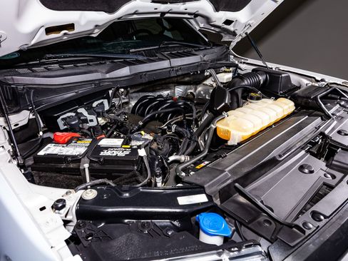 Used 2022 Ford F150 XLT w/ Equipment Group 302A High image 41