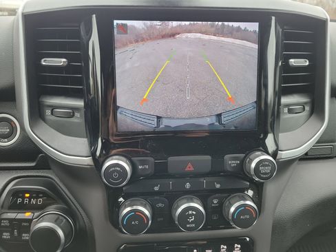 Used 2022 RAM 1500 Big Horn AWD/4WD image 26