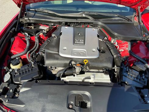 Used 2011 INFINITI G37 Journey w/ Premium Pkg image 11