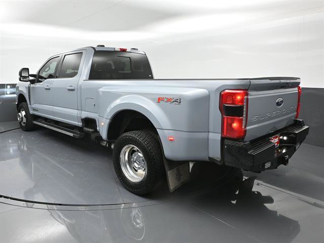 Used 2024 Ford F350 Lariat AWD/4WD image 4