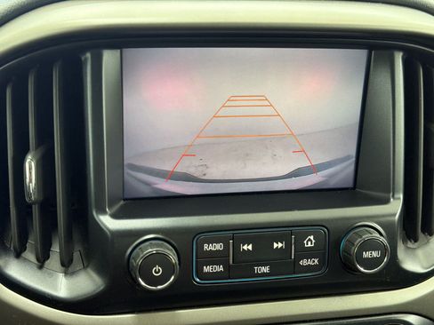 Used 2016 Chevrolet Colorado Z71 RWD image 18