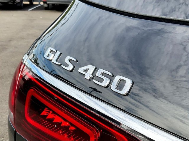 Certified 2022 Mercedes-Benz GLS 450 4MATIC image 26