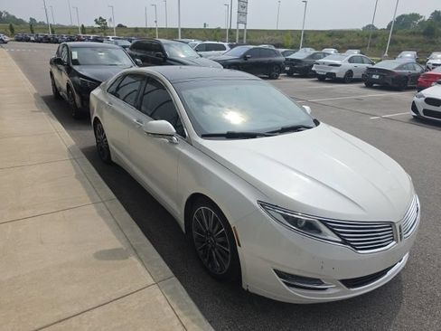Used 2015 Lincoln MKZ w/ Equipment Group 102A Reserve FWD image 3